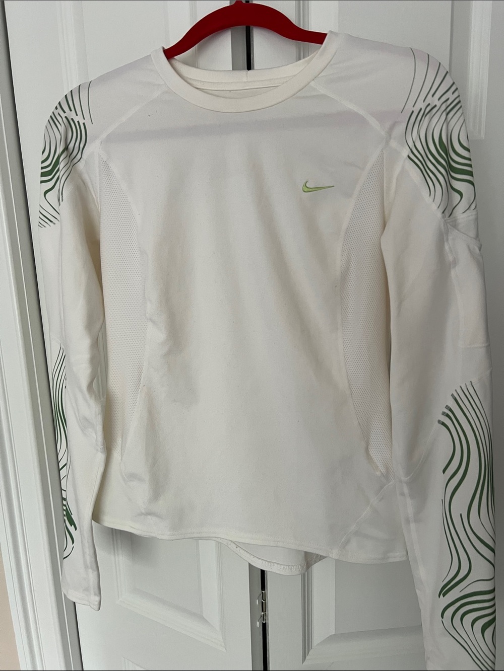 Nike White Long Sleeve Athletic Top with Green Wave Accents